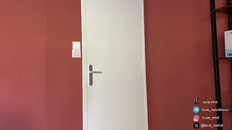 lucie_mehott — Stripchat recorded stream screenshot (06 May 2025)