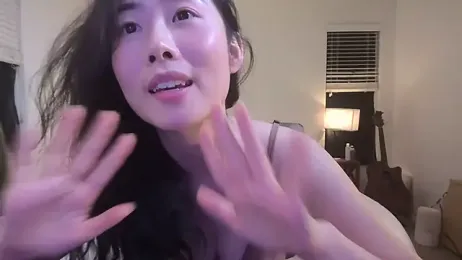 ha888we — Stripchat recorded stream screenshot (07 May 2025)