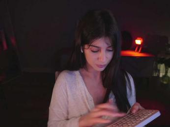 -Madi- — Bongacams recorded stream screenshot (07 May 2025)