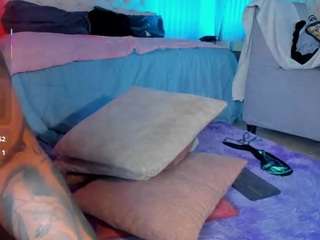 rihanarose — Camsoda recorded stream image, 08.05.2025 07:20