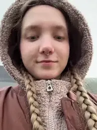 bambi_lu — Stripchat recorded stream image, 08.05.2025 13:00