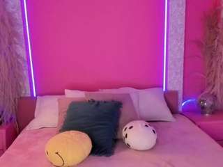 emyliesander — Camsoda recorded stream image, 09.05.2025 11:40