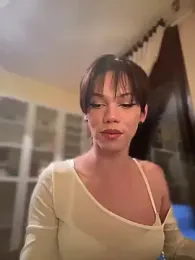 Carlita_cute — Stripchat recorded stream image, 09.05.2025 19:10