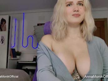 Anna_Monik — Bongacams recorded stream screenshot (11 May 2025)