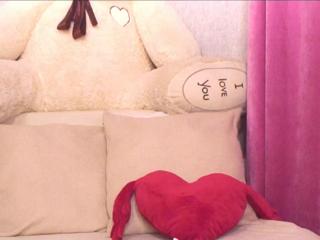 Naomi Bea — Flirt4free recorded stream screenshot (08 Feb 2025)