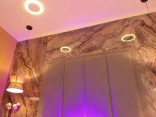 isabelredrose — Camsoda recorded stream image, 13.05.2025 04:20