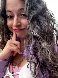 Lina_twin — Stripchat recorded stream image, 14.05.2025 08:10