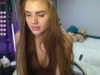 SweetyMia — Bongacams recorded stream screenshot (15 May 2025)