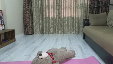 dolly_ll — Stripchat recorded stream image, 15.05.2025 13:20