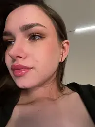 stefannichka — Stripchat recorded stream image, 15.05.2025 20:50