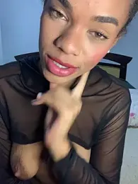 Cammgirlmii — Stripchat recorded stream image, 16.05.2025 00:50
