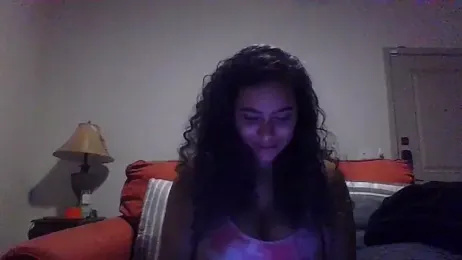 cinnaminnie — Stripchat recorded stream image, 17.05.2025 03:40
