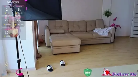 Rabbits_couplee — Stripchat recorded stream image, 17.05.2025 13:20