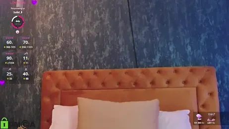 EvaDiamondXX — Stripchat recorded stream screenshot (17 May 2025)