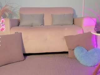 kiimthompson — Camsoda recorded stream image, 08.02.2025 13:00