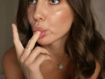 valerieh — Chaturbate recorded stream image, 18.05.2025 17:50