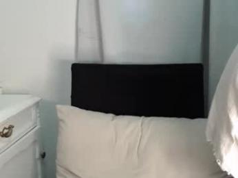 lady____a — Chaturbate recorded stream image, 18.05.2025 18:10